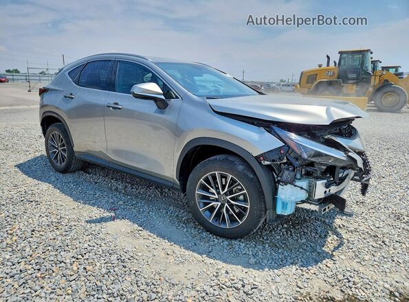 JTJGKCEZ7R2023808 2024 LEXUS NX Silver Delantero derecho