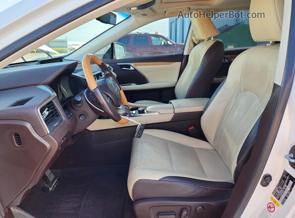 JTJGZKCA1J2004145 2018 LEXUS RX White Vista interior delantera