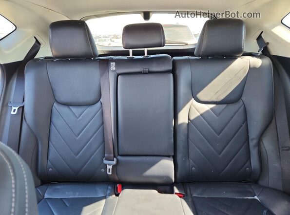 JTJHKCFZXR2034644 2024 LEXUS NX White Vista de los asientos traseros