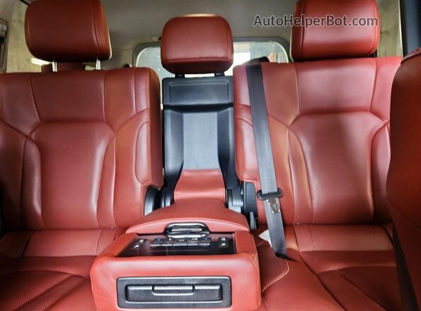 JTJHY7AX6H4234709 2017 LEXUS LX Gray Widok tylnych siedzeń