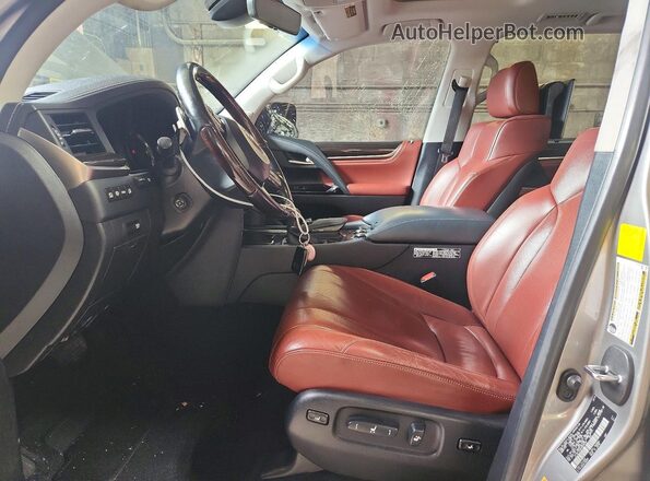 JTJHY7AX6H4234709 2017 LEXUS LX Gray Widok wnętrza z przodu