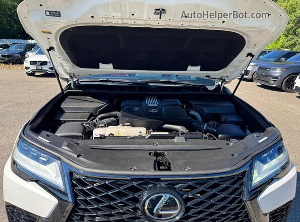 JTJMB7CX9P4019871 2023 LEXUS LX White წინა პანელის ხედი