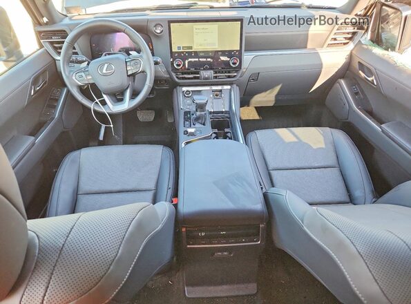 JTJTBCDX7S5042698 2025 LEXUS GX Gray Dashboard view