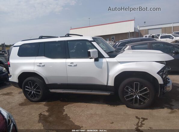 JTJTBCDX9R5017344 2024 LEXUS GX 550 White 360 interior view