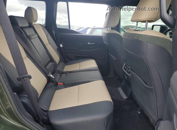 JTJTBCDX9R5034080 2024 LEXUS GX Green უკანა სალონის ხედი