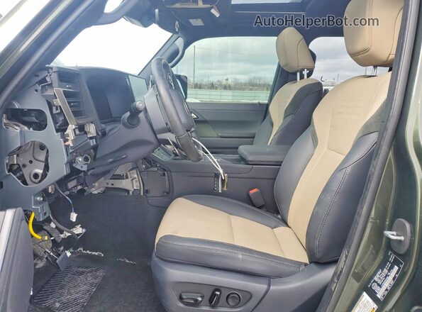 JTJTBCDX9R5034080 2024 LEXUS GX Green წინა სალონის ხედი