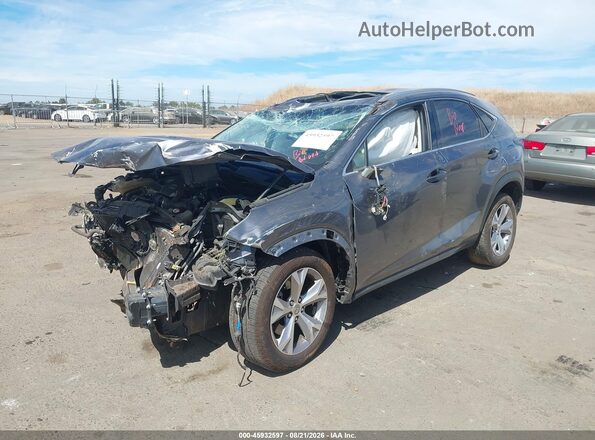 JTJYARBZ1H2082706 2017 LEXUS NX 200T Silver Առջևի ձախ երեք քառորդ տեսարան