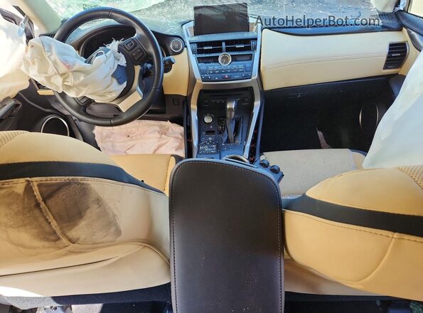 JTJYARBZ2G2048207 2016 LEXUS NX White Vista del salpicadero