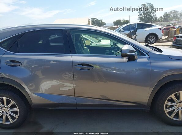 JTJYARBZ2H2079121 2017 LEXUS NX 200T Gray Սալոնի հետևի տեսք