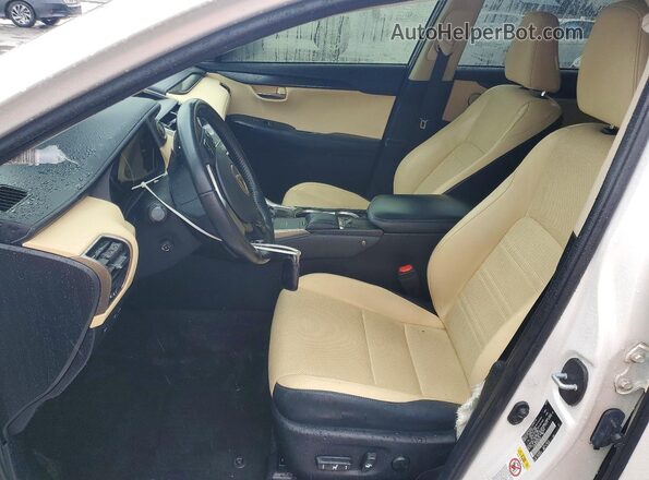 JTJYARBZ2K2156920 2019 LEXUS NX White Widok wnętrza z przodu