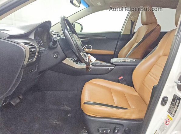 JTJYARBZ3H2056754 2017 LEXUS NX White წინა სალონის ხედი