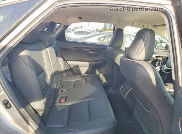 JTJYARBZ5H2052401 2017 LEXUS NX Silver უკანა სალონის ხედი