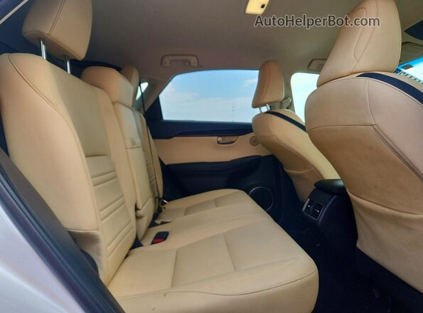 JTJYARBZXG2039870 2016 LEXUS NX White უკანა სალონის ხედი
