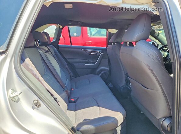 JTM16RFV2ND057892 2022 TOYOTA RAV4 Серебряный Вид задней части салона