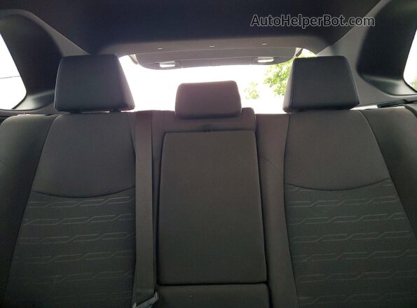 JTM16RFV8ND525124 2022 TOYOTA RAV4 Silver Widok tylnych siedzeń