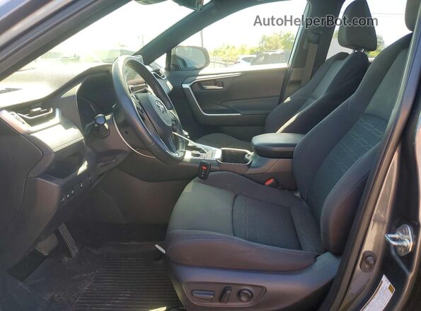 JTM16RFVXPD079996 2023 TOYOTA RAV4 Серый Вид салона спереди