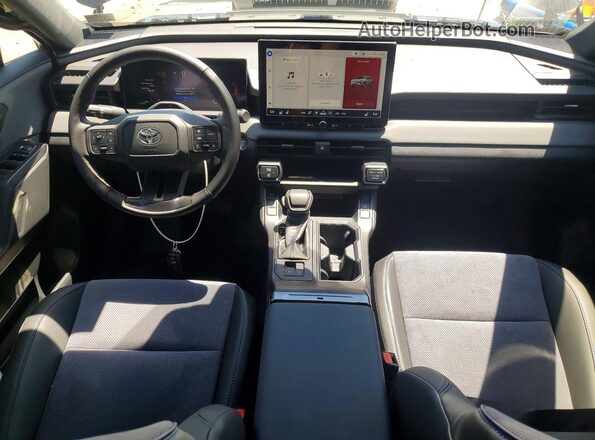 JTM6CRAV1TD312972 2026 TOYOTA RAV4 Черный Вид панели приборов