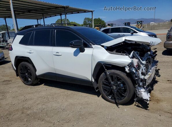 JTM6CRAV1TJ002399 2026 TOYOTA RAV4 White Front right