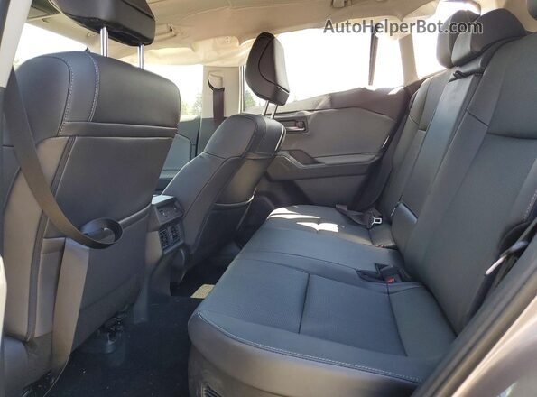 JTM6CRAV6TD301210 2026 TOYOTA RAV4 Серебряный Вид задней части салона