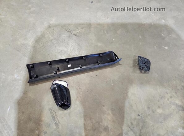 JTM6CRAV7TD321742 2026 TOYOTA RAV4 Black VIN კოდის სტიკერის ხედი