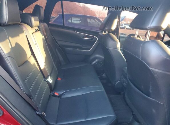 JTMA1RFV2ND085156 2022 TOYOTA RAV4 Red უკანა სალონის ხედი