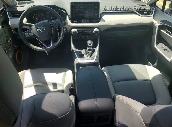 JTMA1RFV7KD517235 2019 TOYOTA RAV4 Gray Dashboard view