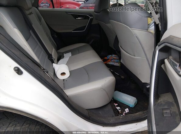 JTMA1RFVXLD057909 2020 TOYOTA RAV4 White VIN კოდის სტიკერის ხედი