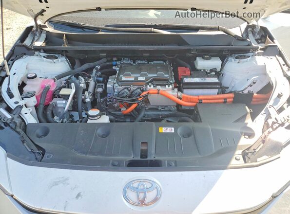 JTMAAAAA5PA017282 2023 TOYOTA BZ4X White ძრავის განყოფილების ხედი