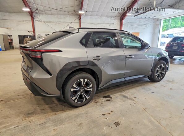 JTMAAAAA5SA069858 2025 TOYOTA BZ4X Gray უკანა მარჯვენა
