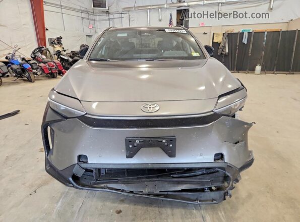 JTMAAAAA5SA069858 2025 TOYOTA BZ4X Gray წინა ხედი