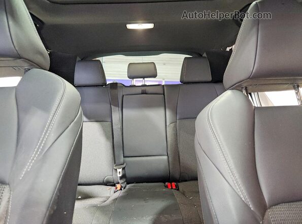 JTMAAAAA9SA067675 2025 TOYOTA BZ4X Gray Vista de los asientos traseros