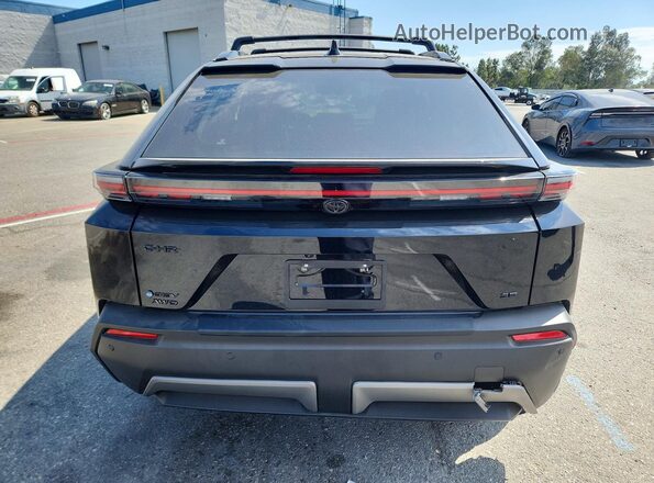 JTMAAAADXTJ015144 2026 TOYOTA C-HR Black Հետևի տեսք
