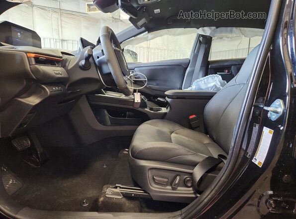 JTMAAAAEXTJ009160 2026 SUBARU UNCHARTED Black Սալոնի դիմացի տեսք