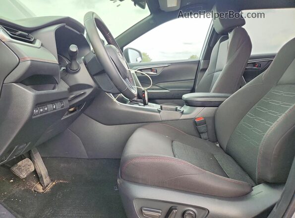 JTMAB3FV6PD123193 2023 TOYOTA RAV4 Silver Front interior view