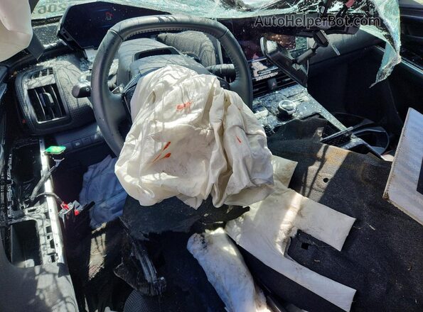JTMABABAXRA065830 2024 SUBARU SOLTERRA White Widok deski rozdzielczej