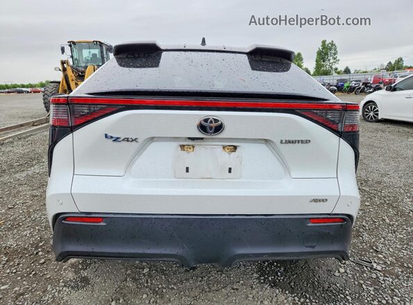 JTMABACA0PA043511 2023 TOYOTA BZ4X White Widok z tyłu