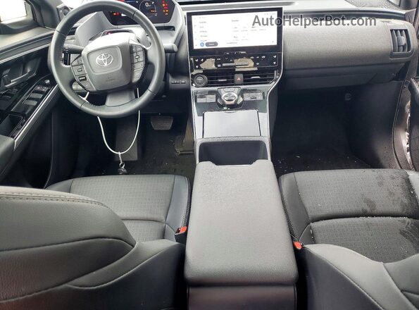 JTMABACA2RA078215 2024 TOYOTA BZ4X Silver Vista del salpicadero