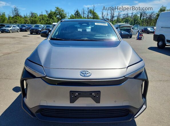 JTMABACA2RA088971 2024 TOYOTA BZ4X Серый Вид спереди