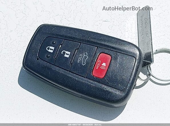 JTMB6RFV2PD089829 2023 TOYOTA RAV4 HYBRID Silver Widok deski rozdzielczej