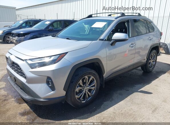JTMB6RFV2PD089829 2023 TOYOTA RAV4 HYBRID Silver Przód lewy