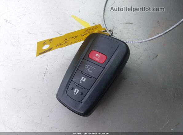 JTMB6RFV8SJ077758 2025 TOYOTA RAV4 HYBRID White Vista del salpicadero