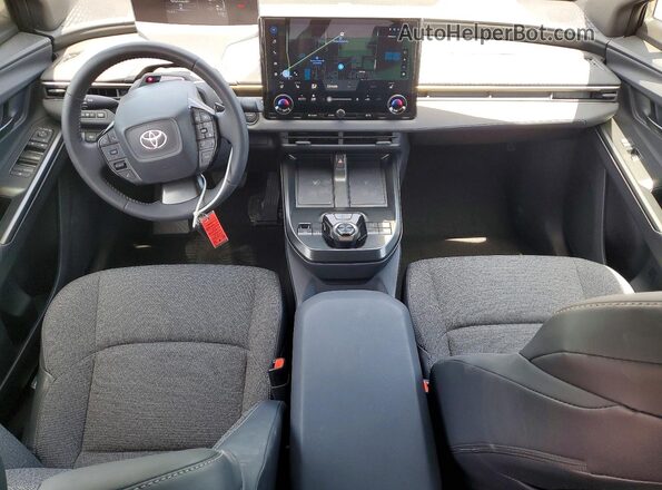 JTMBCAEB2TA006655 2026 TOYOTA BZ Gray Առջևի վահանակի տեսք
