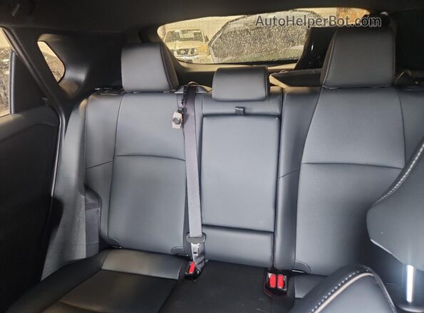 JTMBCAEB7TJ012662 2026 TOYOTA BZ Black Vista de los asientos traseros