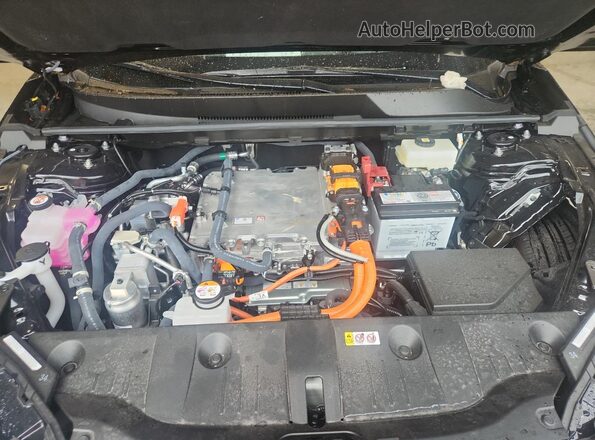 JTMBCAEB7TJ012662 2026 TOYOTA BZ Black Vista del compartimento del motor