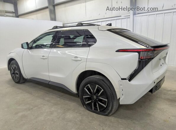 JTMBCAEB8TA005364 2026 TOYOTA BZ White Trasero izquierdo