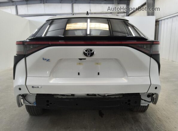JTMBCAEB8TA005364 2026 TOYOTA BZ White 