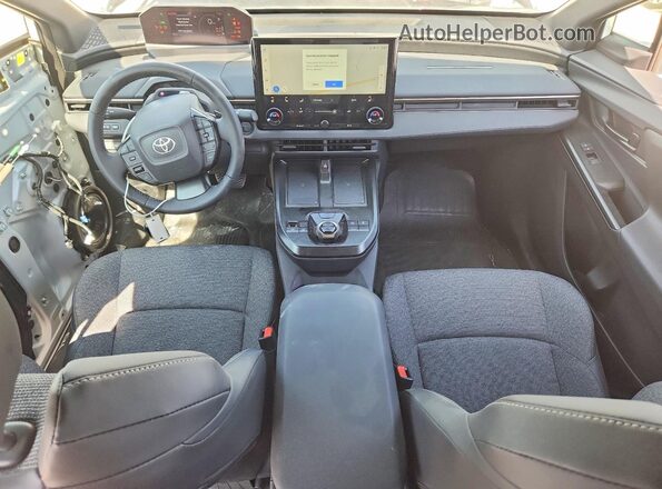 JTMBCAEBXTJ007147 2026 TOYOTA BZ White Widok deski rozdzielczej
