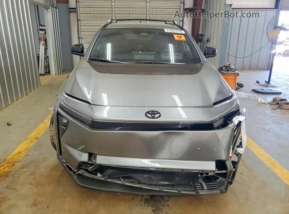 JTMBDAFB5TJ013787 2026 TOYOTA BZ Gray Դիմացի տեսք