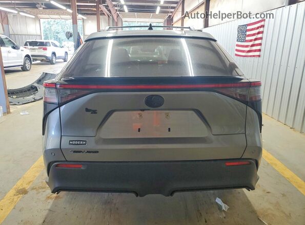 JTMBDAFB5TJ013787 2026 TOYOTA BZ Gray Հետևի տեսք