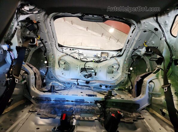 JTMBEAGC7TJ000172 2026 SUBARU SOLTERRA White უკანა სავარძლების ხედი